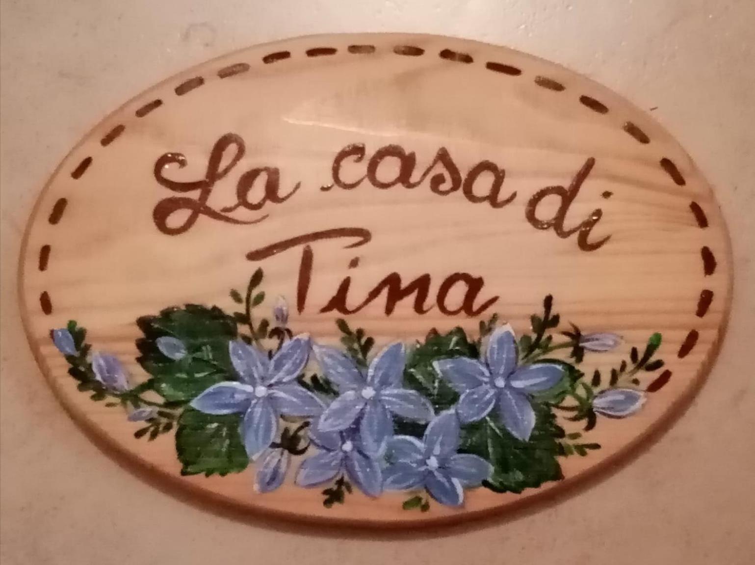 La Casa Di Tina - Civenna Villa Luaran gambar